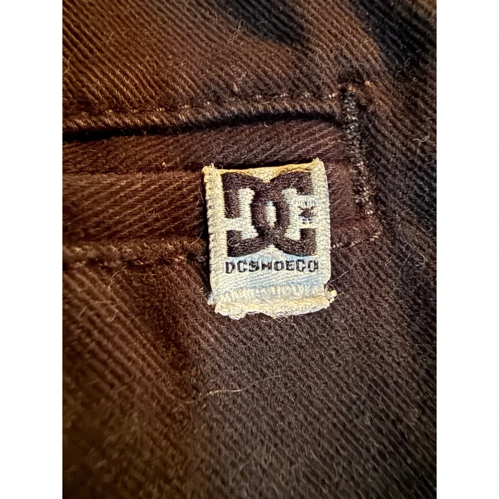 DC Shoe Co Chino Shorts Mens 34 Brown Cotton Twill Flat Front Skateboarding